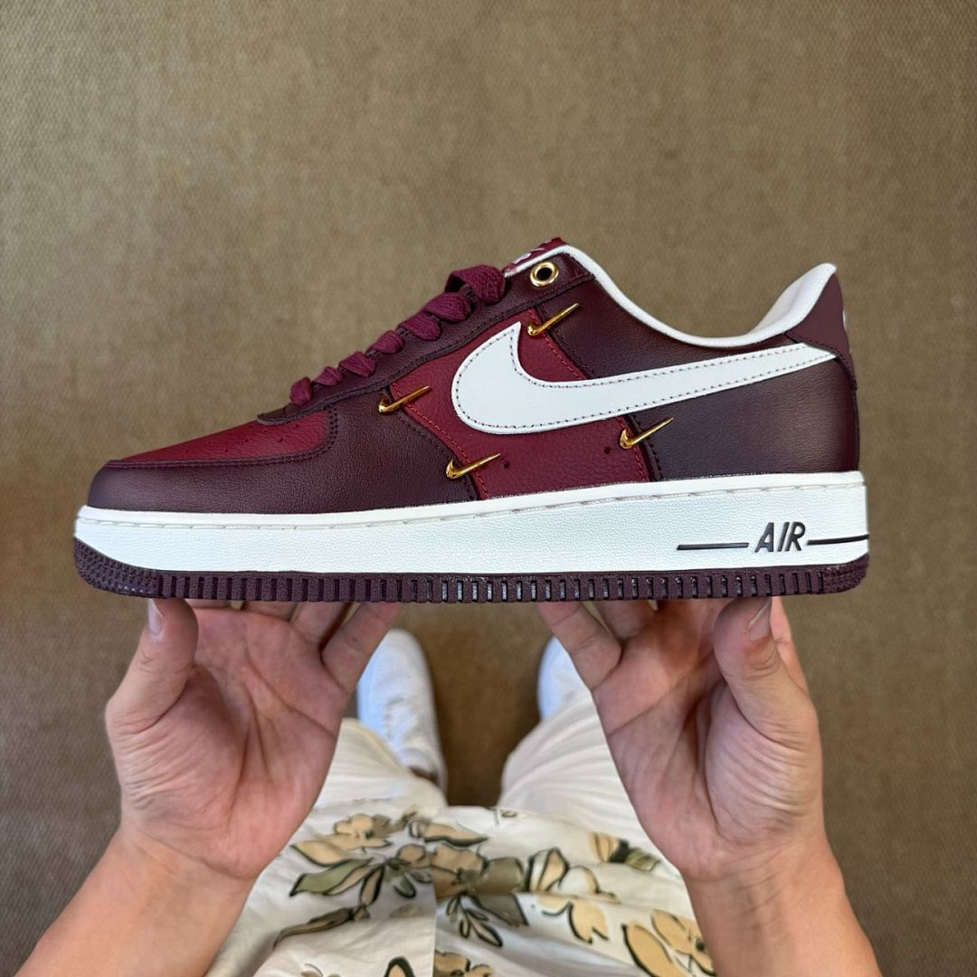 Nike Air Force 1 Low '07 'Dark Beetroot Metallic Gold' DV1234-600