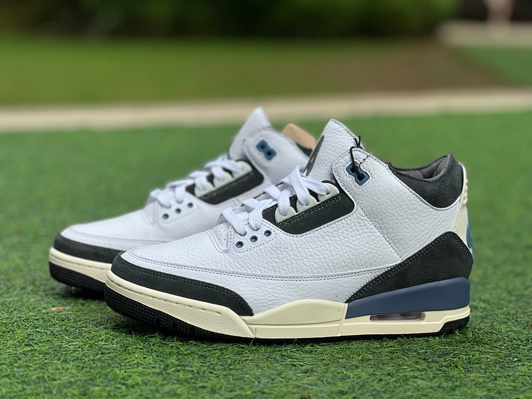 Air Jordan 3 "Frozen Moments" FN8405-001