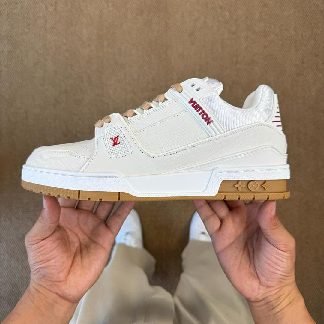 LV Trainer Sneaker 1A8Z51