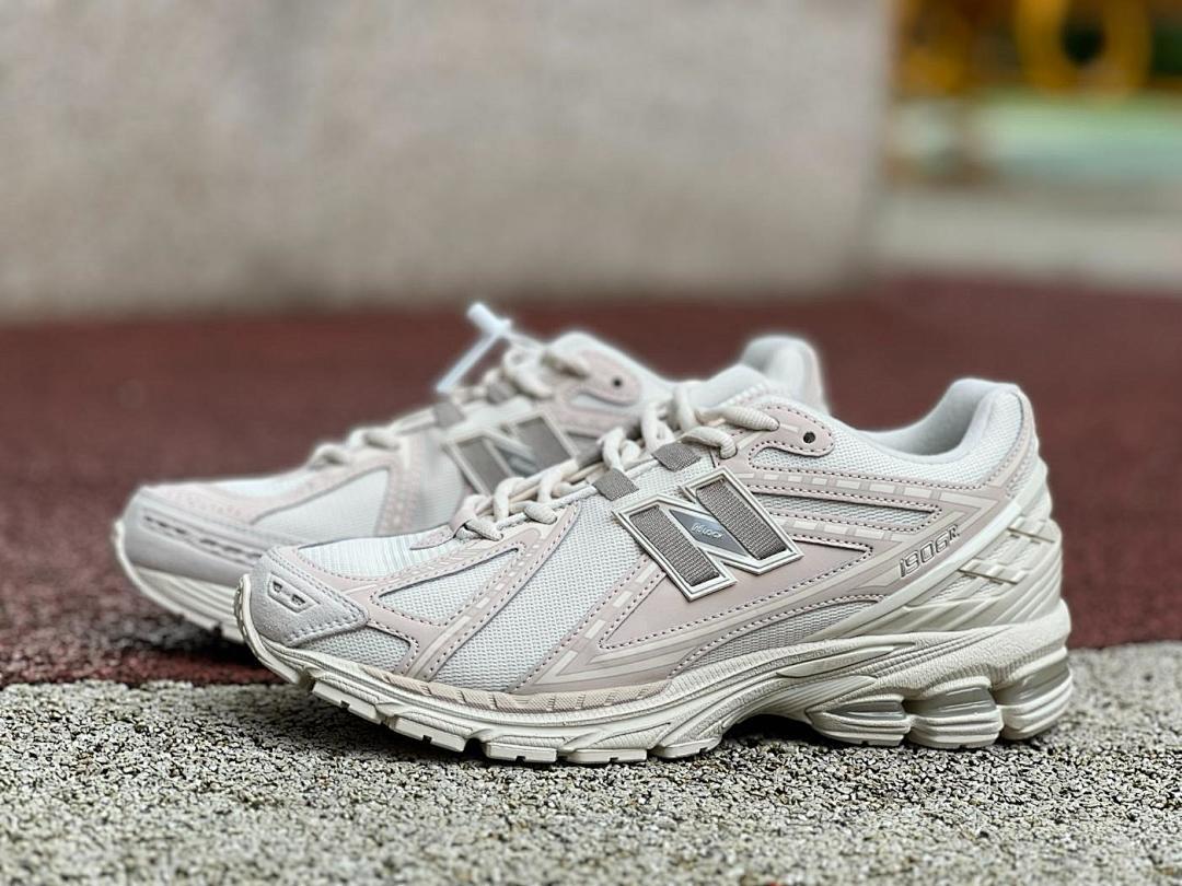 New Balance 1906R Angora M1906RA