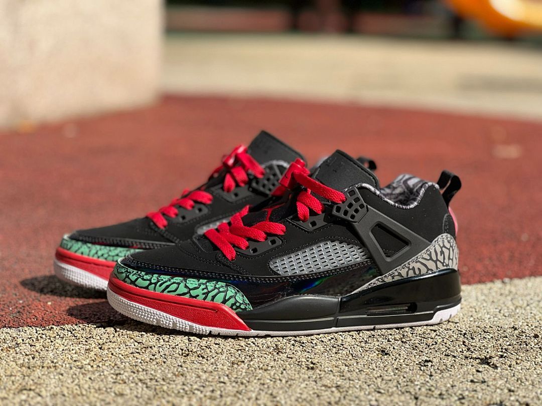 Air Jordan 4 Retro Black Lucid Green University Red