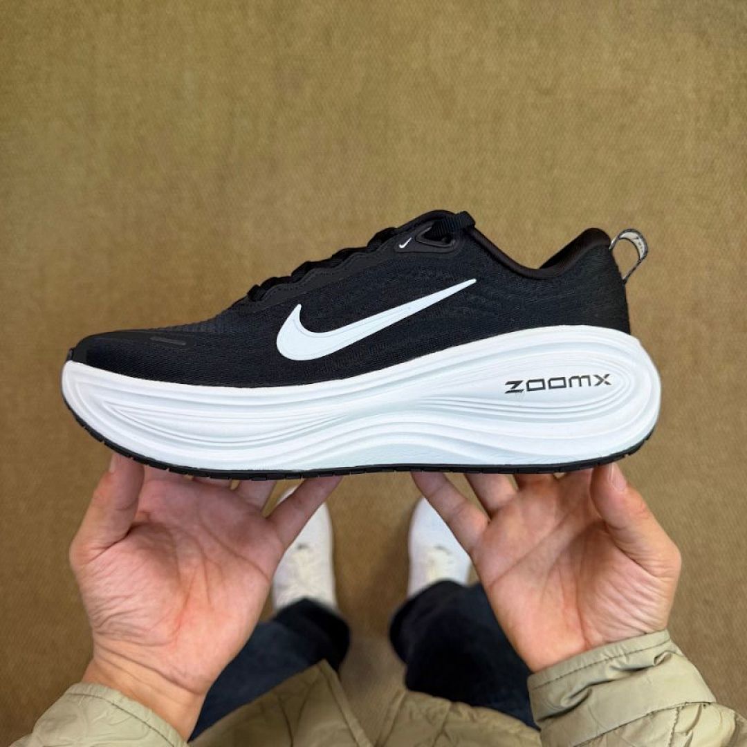 Nike ZoomX Invincible Run Flyknit 3 Men's Running Shoes Black White DR2615-001 Cushioned Comfort Road Running Trainers