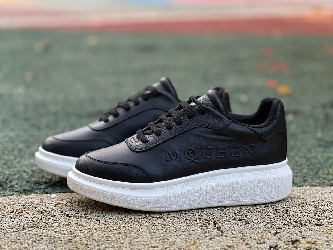 MQUEEN Black Leather Oversized Platform Sneakers