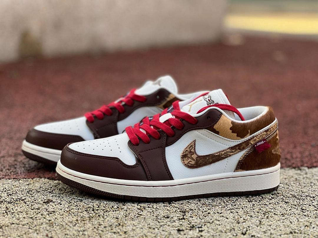 Air Jordan 1 Low Western Cowboy Cow Print Dark Mocha White Red Calf Hair Sneakers Men's Retro Casual Shoes