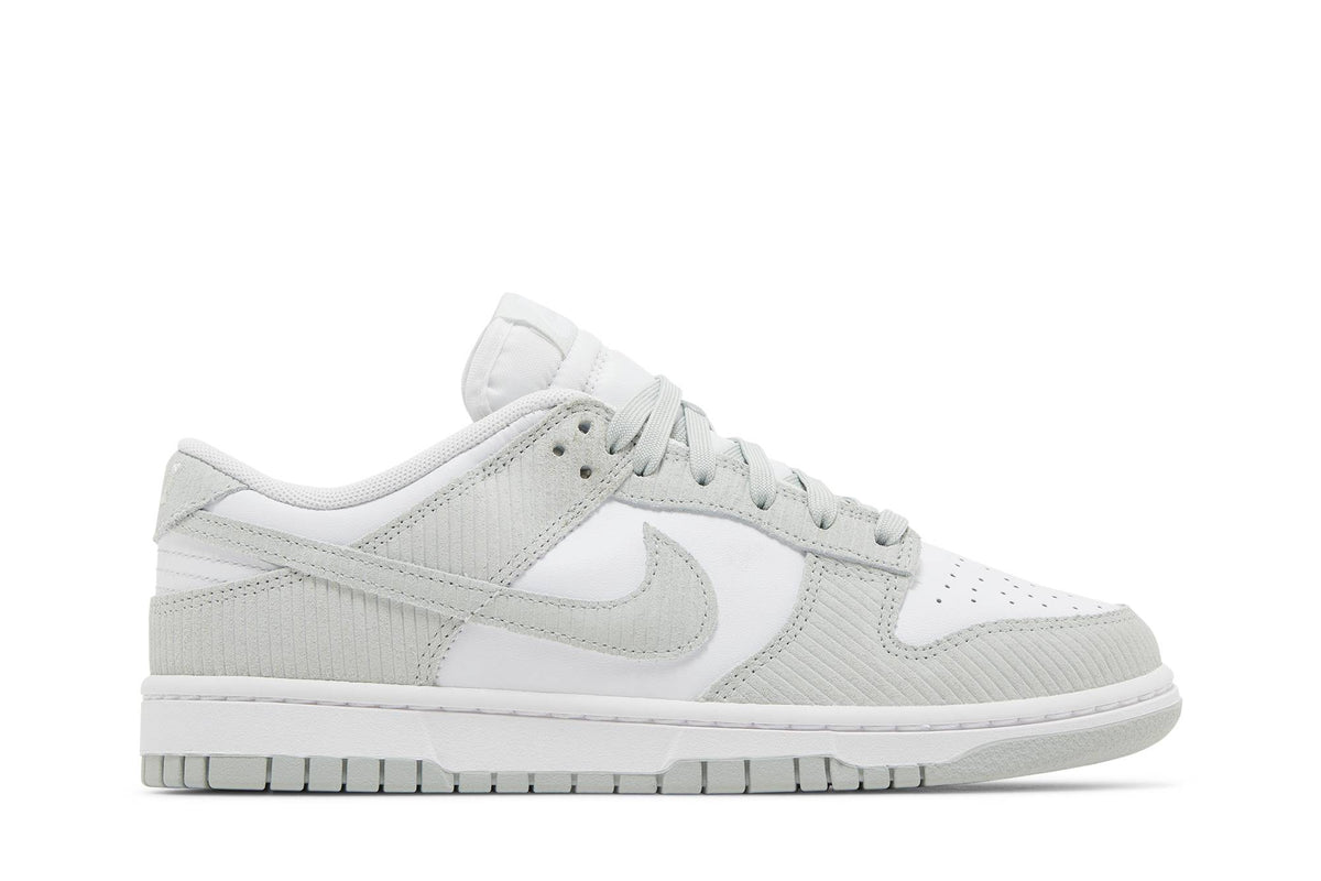 ( Women ) Nike Dunk Low Light Silver Corduroy FN7658-100