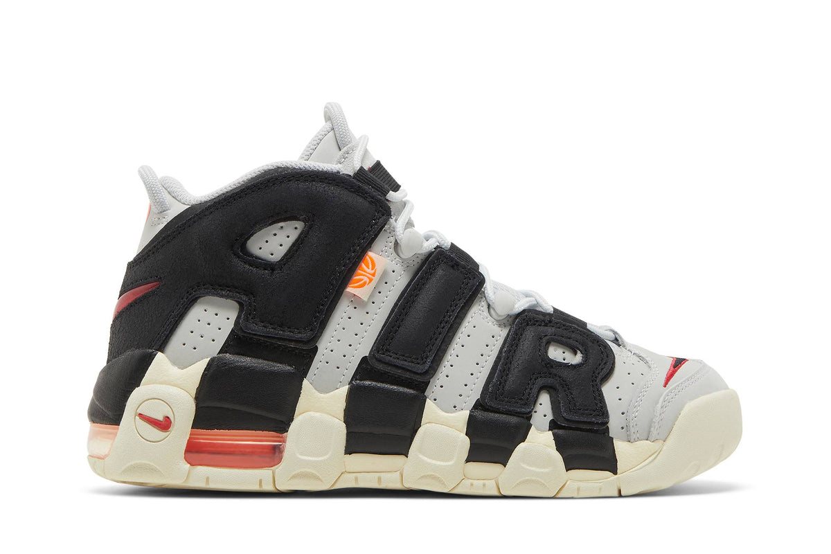 ( Grade School ) Nike Air More Uptempo Hoops DX3360-001