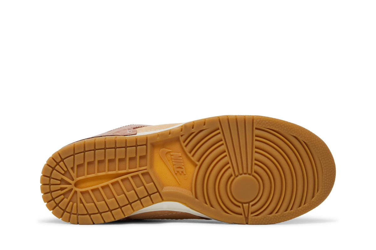 ( Women ) Nike Dunk Low Disrupt 2 'Brown Croc' DV1026-215