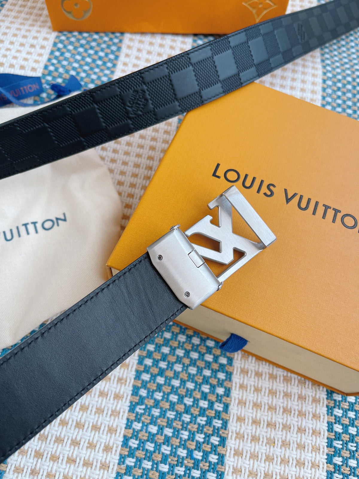 Louis Vuitton Men's LV Initiales 40mm Reversible Belt - Damier Infini Leather, Onyx Black, Silver-Tone Hardware