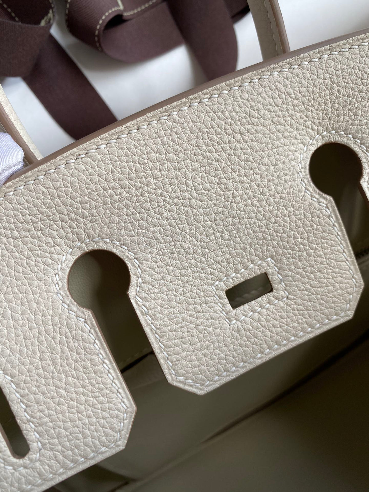 Hermès Birkin 25 Handbag in Cream Leather with Palladium Hardware